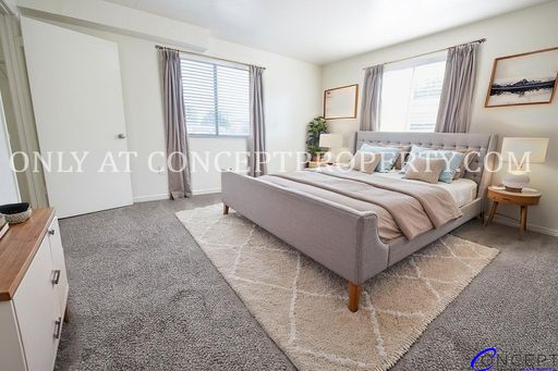 Spacious 3-Bed, 2-Bath Apartment with Central Air, Washer/Dryer Hookups & Updated Flooring—Move In Now and Enjoy One Month Rent Free, OAC! – photo 1