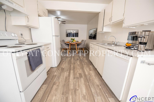 OPEN HOUSE THIS MON, WED AND FRI! Come stop by! This 2 Bedroom Apartment has New Floors, Is Pet Friendly, Has an Updated Kitchen and Washer & Dryer Hookups! Make This Spacious Apartment Your Next Home! – photo 1