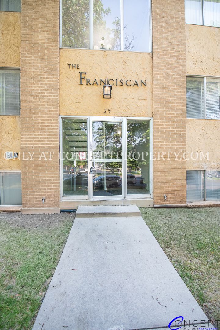 Franciscan 30 of 41
