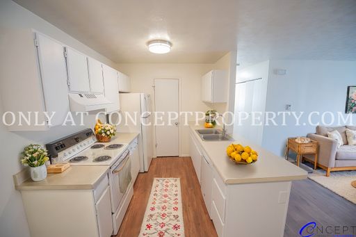 Inviting & spacious 2B/2BA in Bountiful with natural lighting!