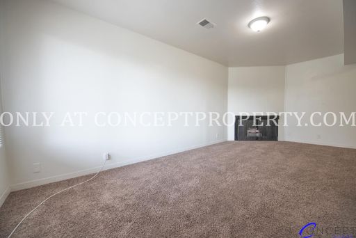 Spacious Apartment with Fireplace, Covered Parking & Minutes from Sugar House! – photo 1