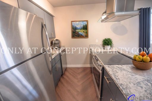 Refined Urban Living – Elegant 2-Bedroom Residence at The Sands – photo 1