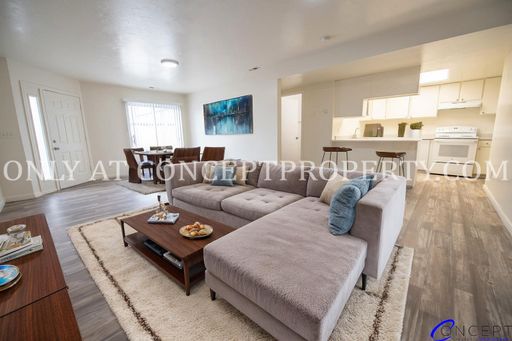 HALF MONTH OF RENT OFF!! Large 1550 Sq.Ft. Townhome - 3 Bed 2 Bath with Private Patio, Central Air, Newer Flooring and Appliances! – photo 1