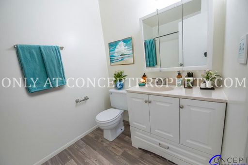 HALF OFF OAC! Cool Comfort Townhome With Large Bedrooms and Central AC! – photo 1