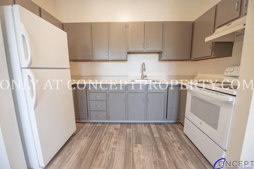 Charming 1 Bed In Fabulous Avenues! Make Peery Your New Home! *Pet-Friendly!* – photo 1