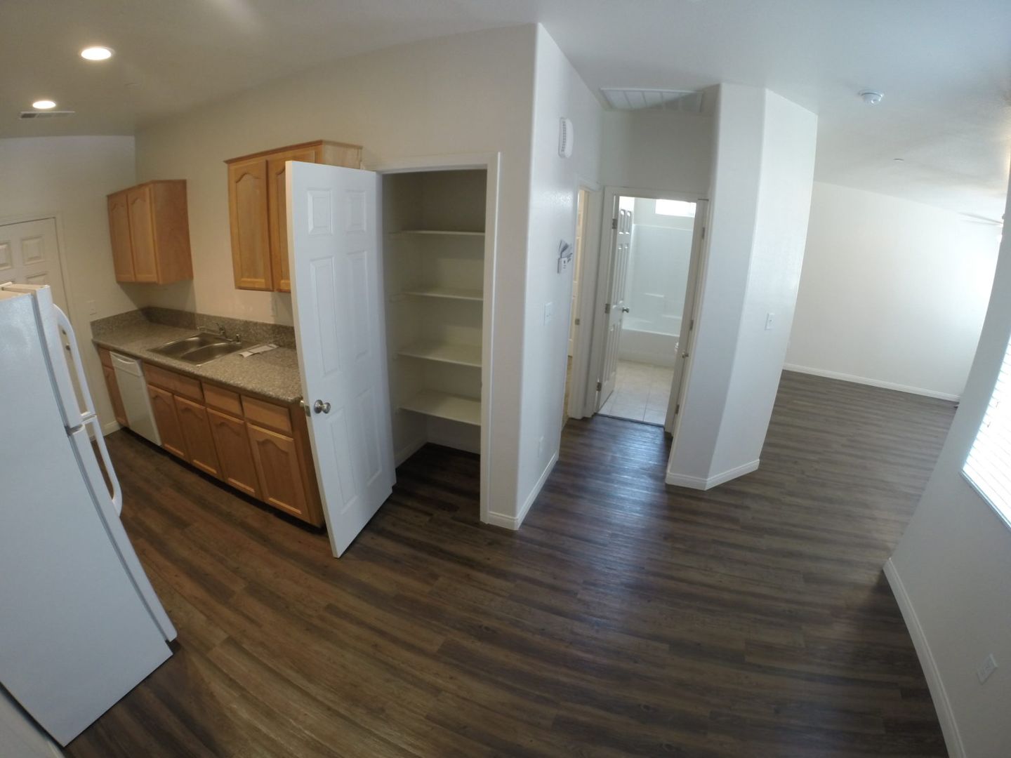 Bakersfield Apartment: 3125 Park Meadows Drive Unit B