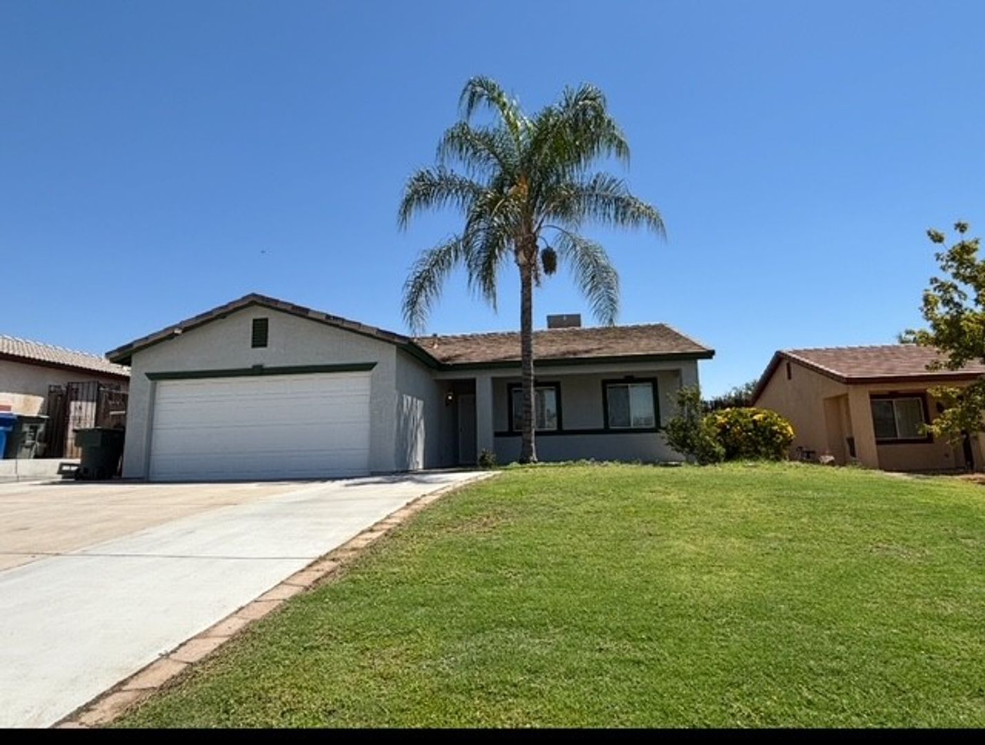 Bakersfield House: 3252 Floral Meadow Dr