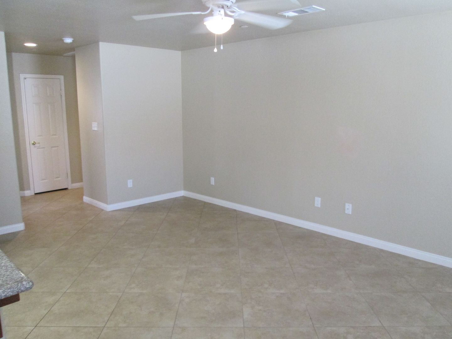 Bakersfield Apartment: 3455 Rustic Meadow Court