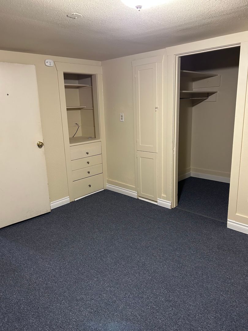 Medford Apartment: 38 N. Oakdale Ave.  #1-31