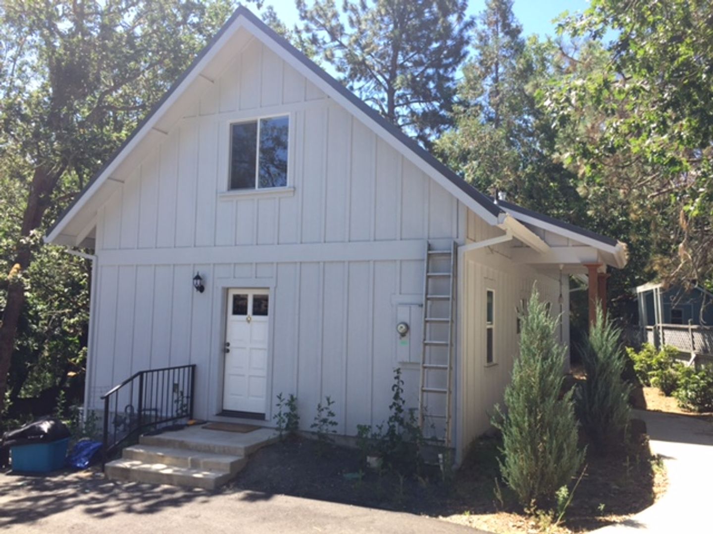 Grants Pass House: 753 NW Kinney St.