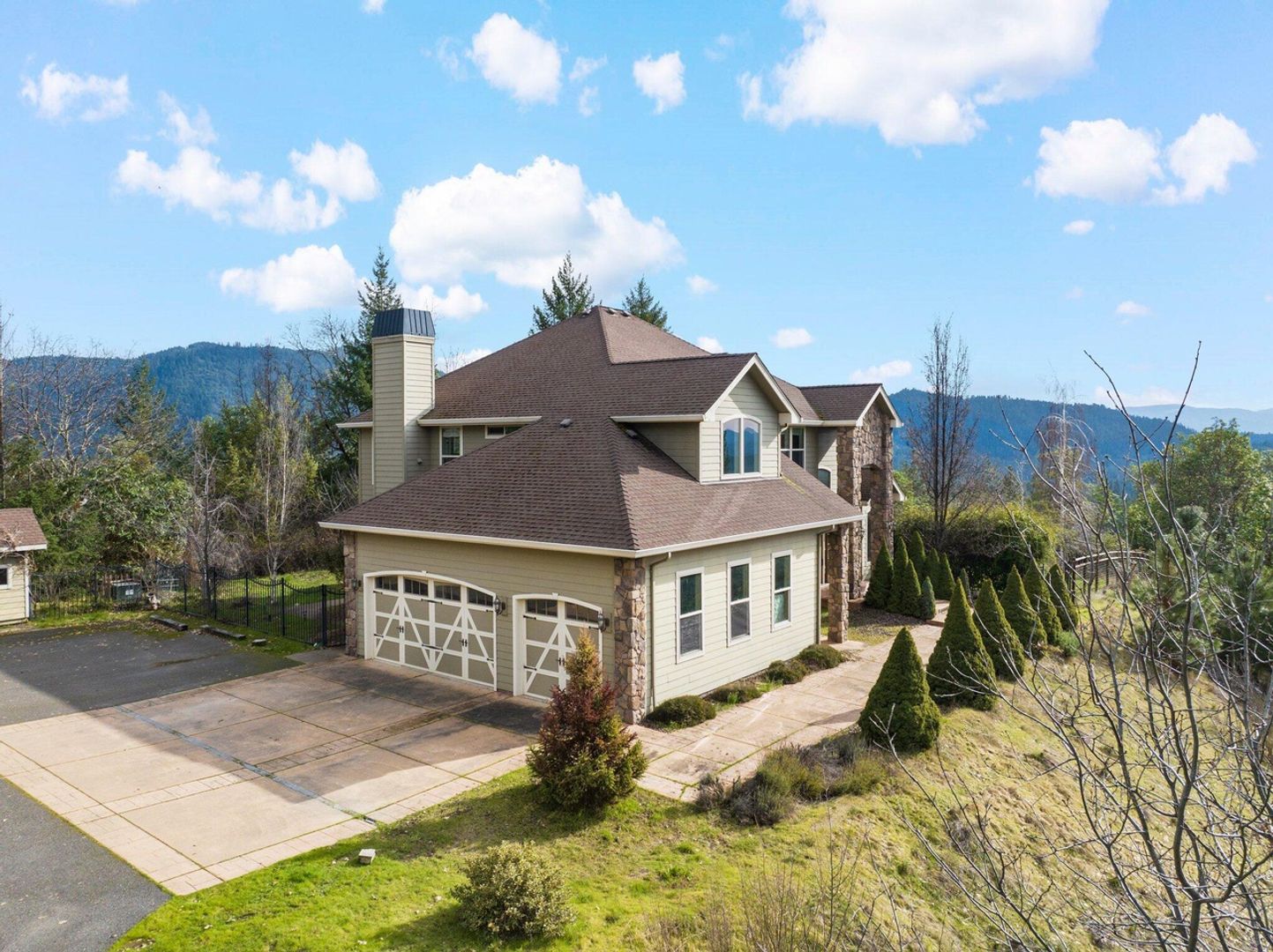 Grants Pass House: 940 Palomino Drive