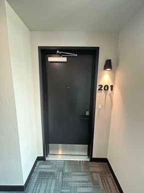 Modern urban apartments for rent in downtown Medford Oregon! – photo 1
