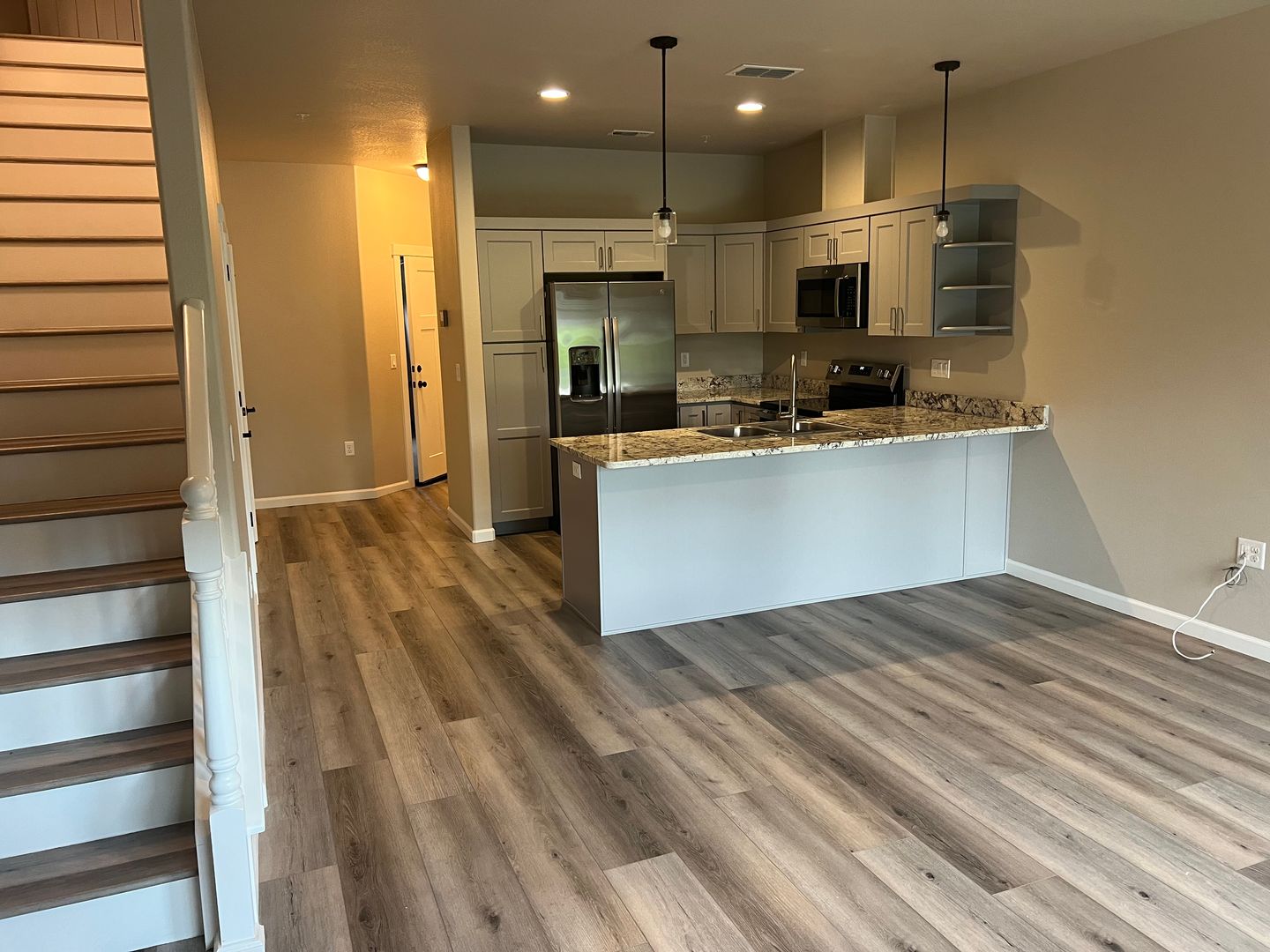 Grants Pass House: 1729 Kids Way