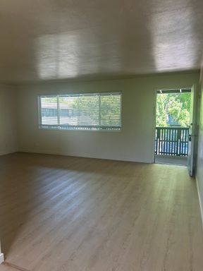 2 bedroom 1 Bath Apartment – photo 1
