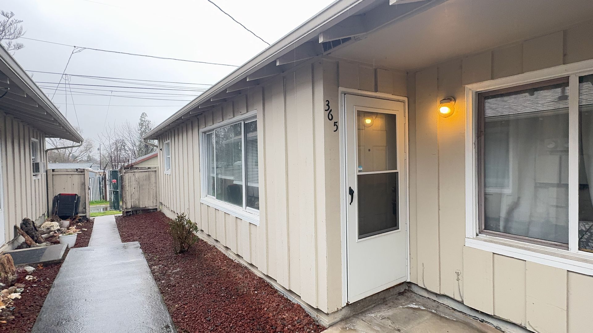 Medford Apartment: 357-367 Bessie St.