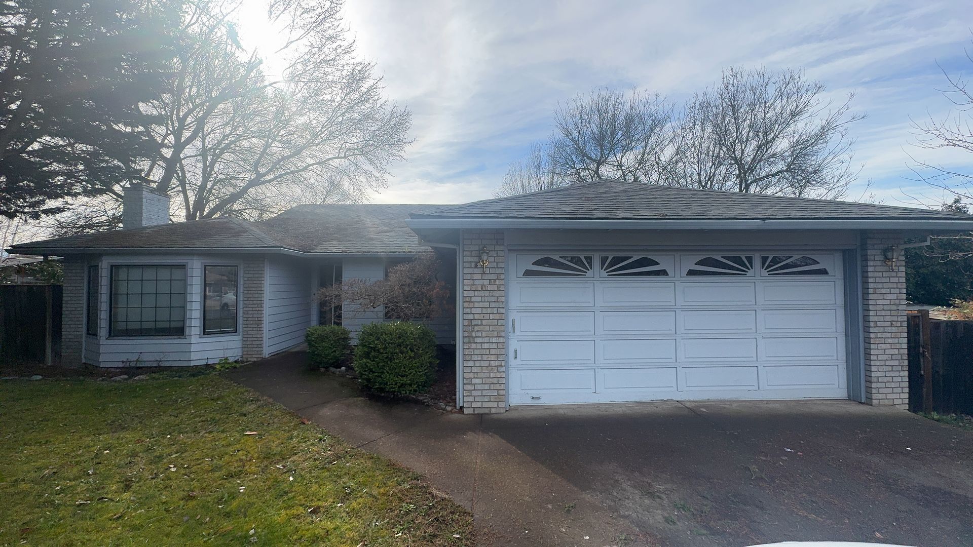 Medford House: 1885 Sonya Circle