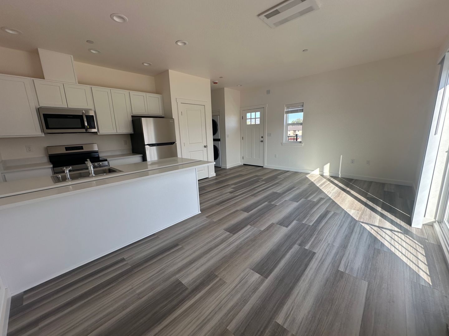 Talent Apartment: 461 Arnos St. #A-K