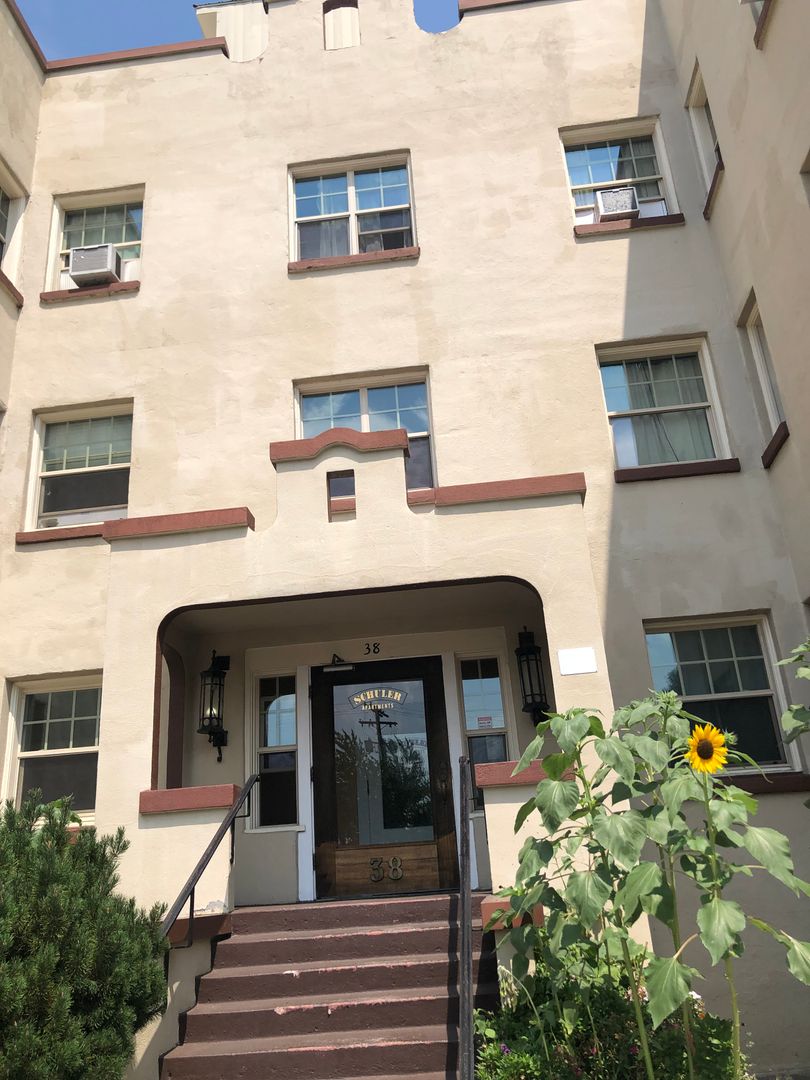 Medford Apartment: 38 N. Oakdale Ave.  #1-31
