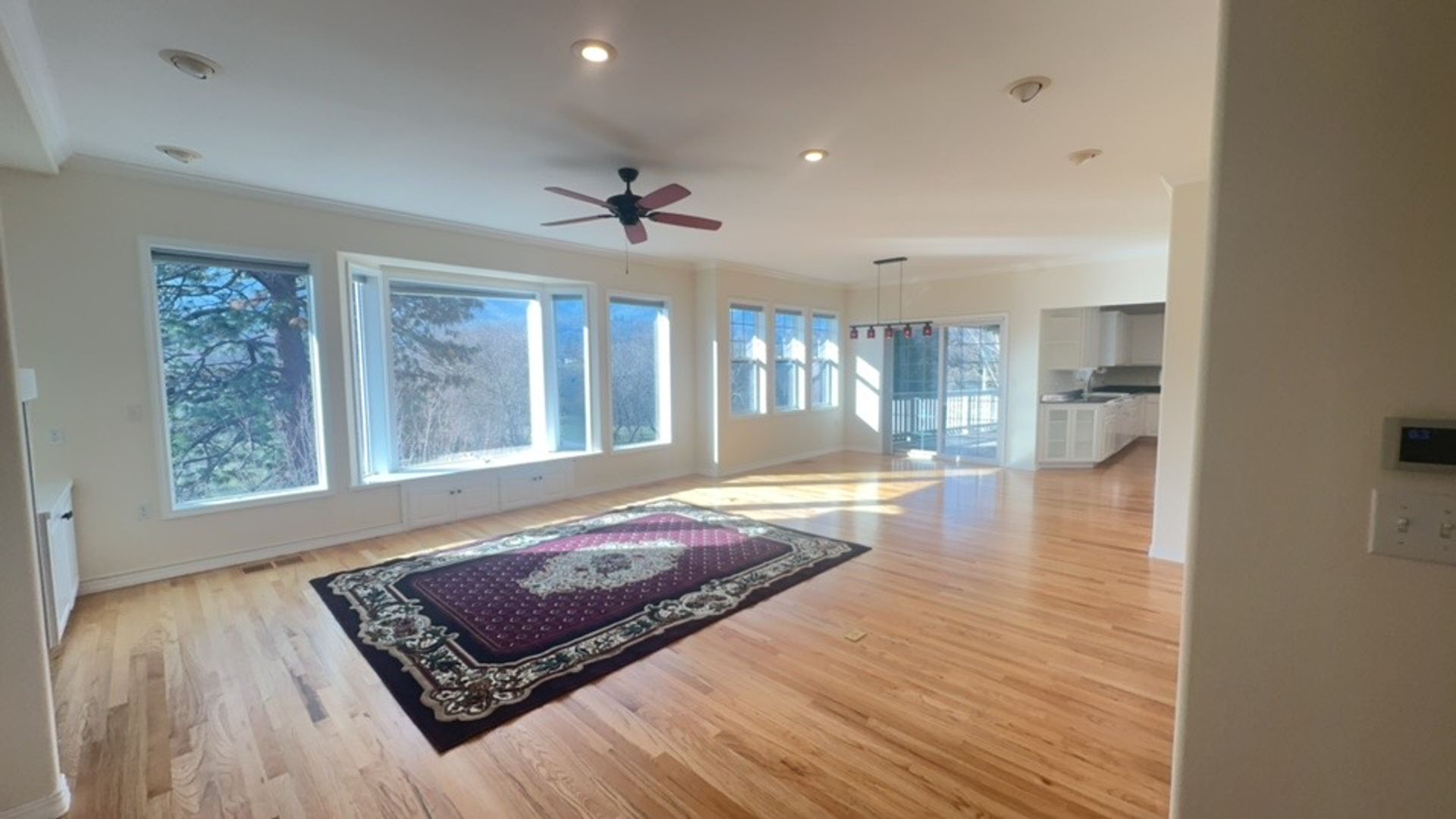 Ashland House: 564 Great Oaks Drive