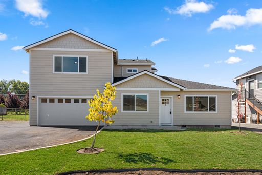 Brand New 3-bedroom 2-bathroom home in Talent, Oregon. – photo 1