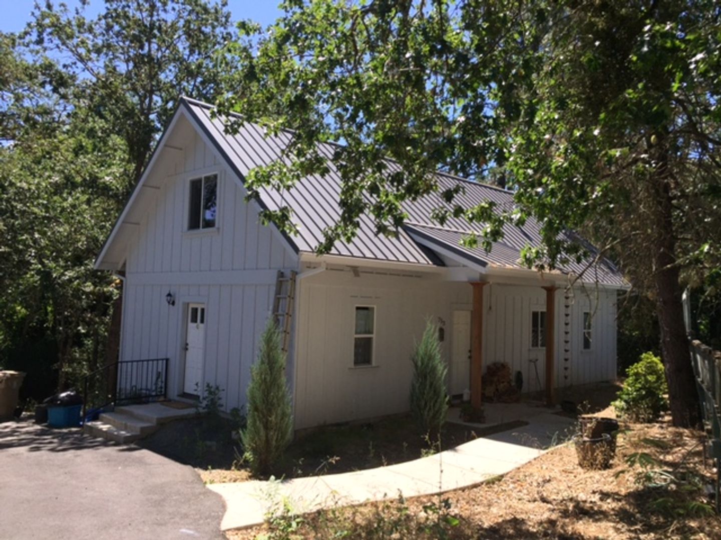 Grants Pass House: 753 NW Kinney St.