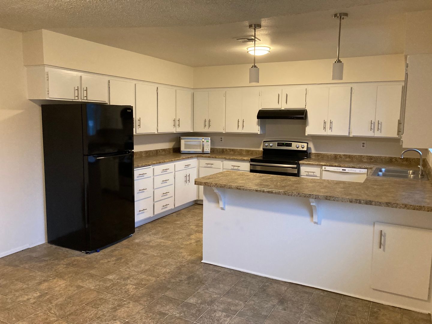 Grants Pass Apartment: 3361 Camp Joy Rd.