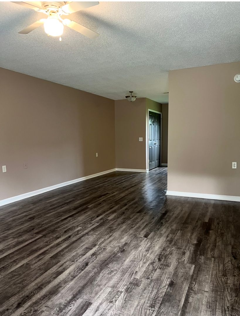 Cullman Apartment: Ward Avenue SW
