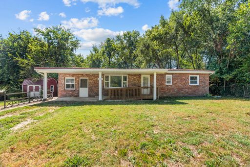 3-Bedroom Pevely Home with Large Fenced Backyard – photo 1