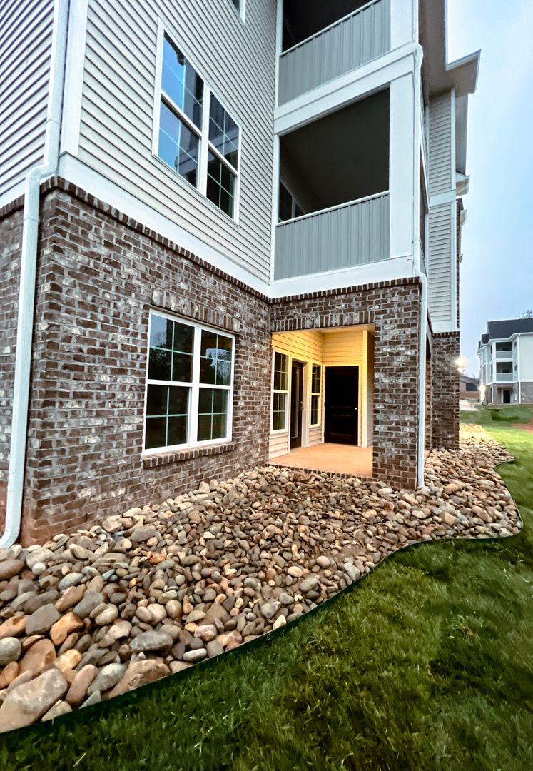 Yadkinville Apartment: Westridge Drive