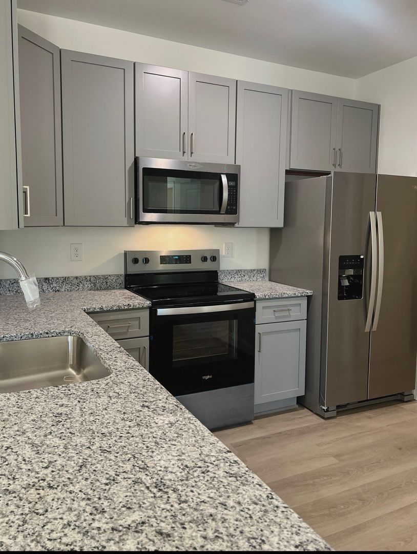 Yadkinville Apartment: Westridge Drive