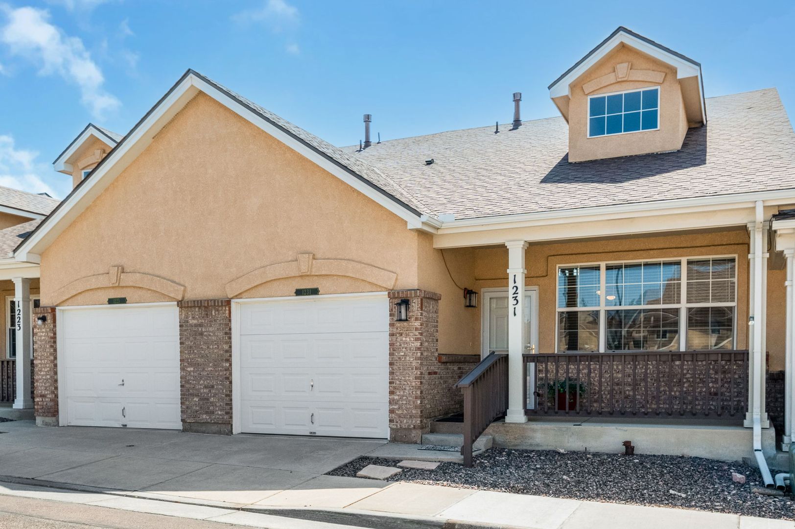 Monument House: 1231 Villa Grove