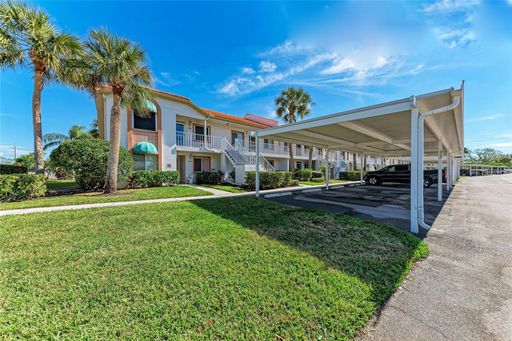 Furnished 2 Bedroom | 2 Bath - Lake Views – photo 1