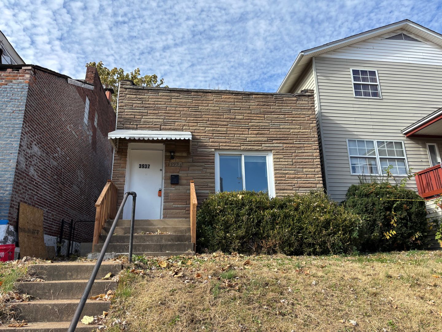 Saint Louis House: 3937 Iowa