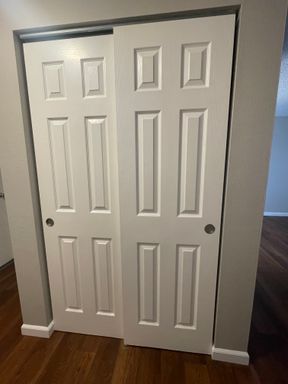 Listing photo thumbnail