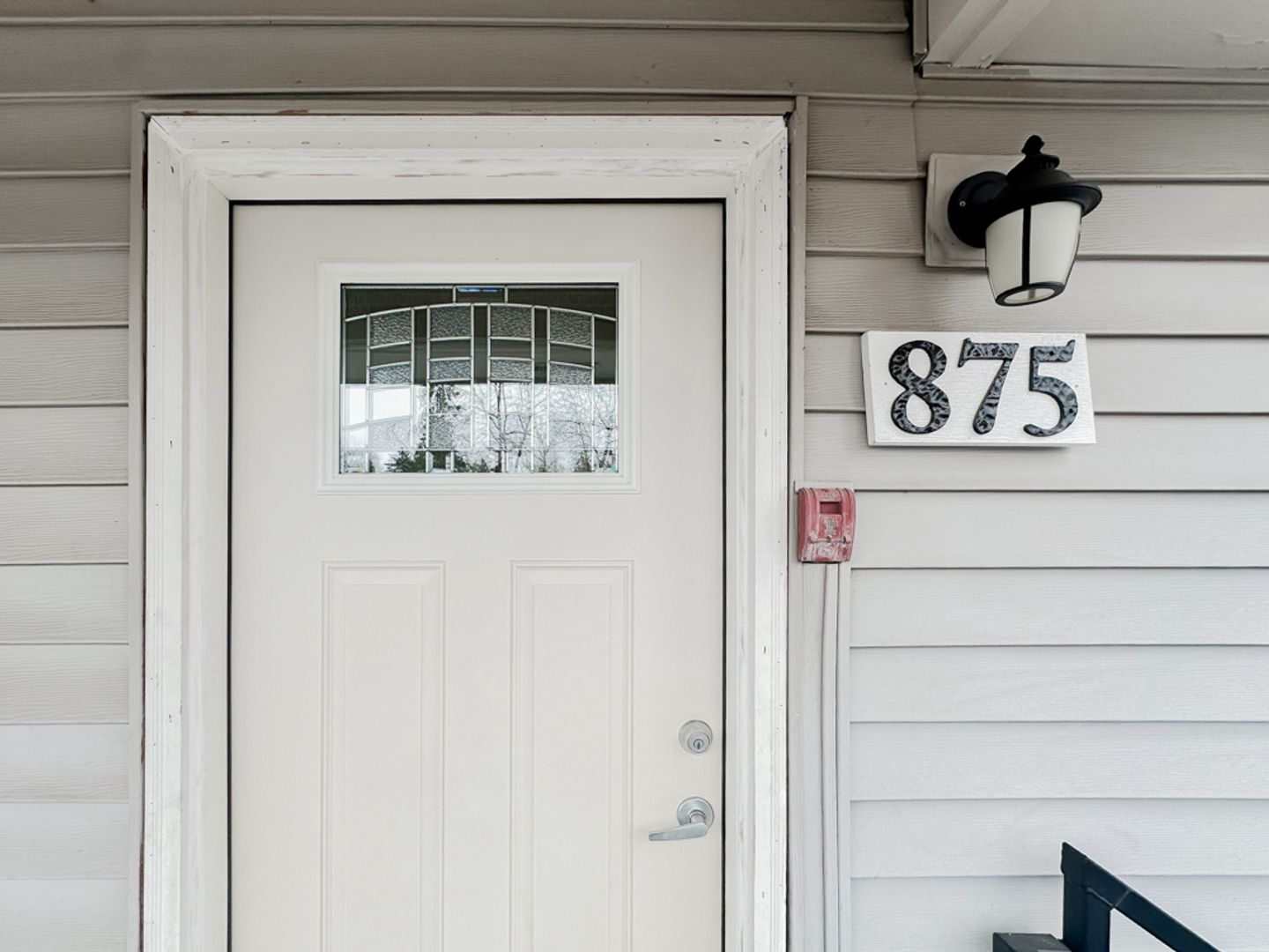 Salem Apartment: 817-899 25th ST SE