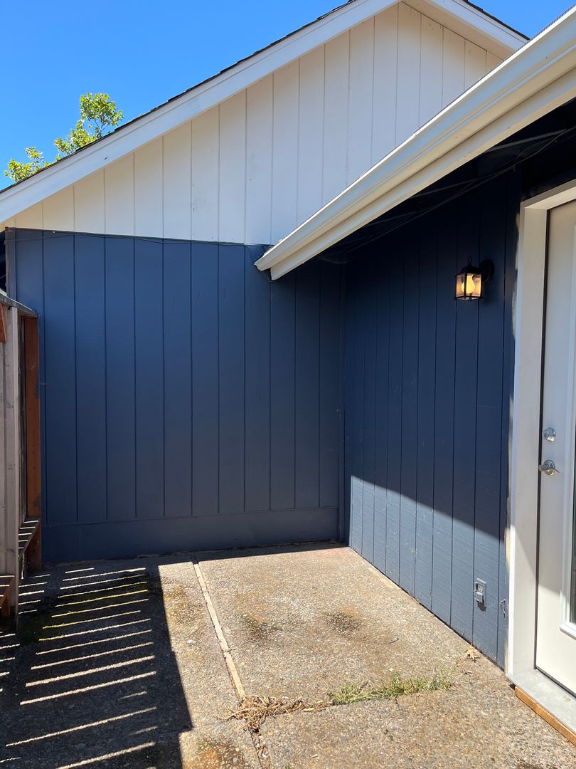 Eugene Apartment: 3659 West 18Th Ave, #6, Office