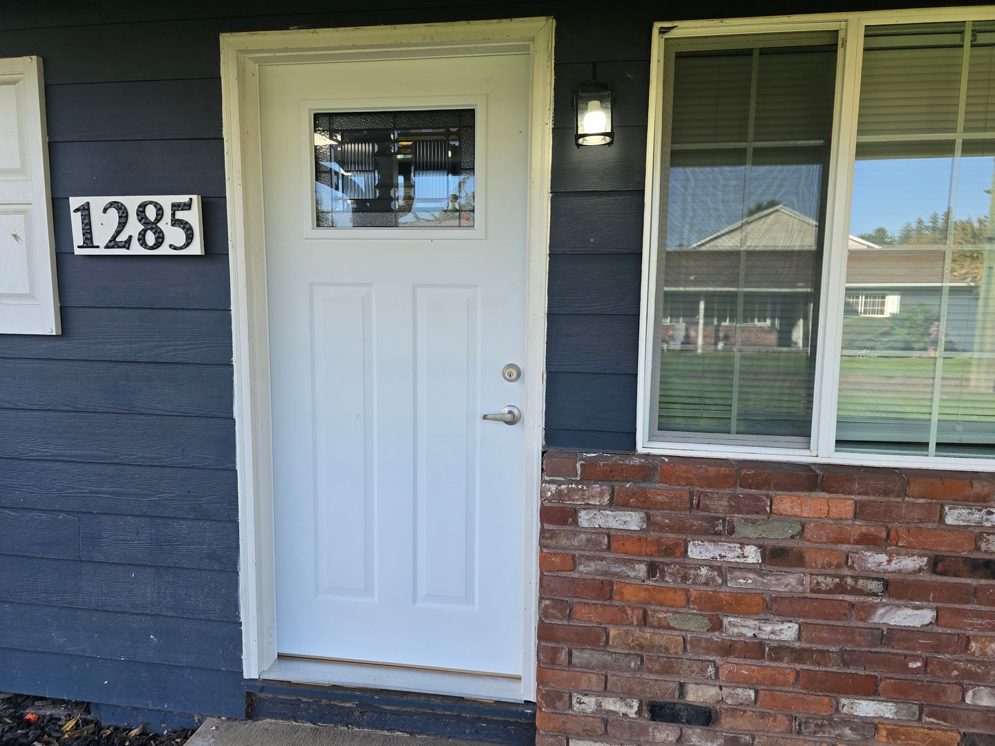 Salem Apartment: 8th Street NW