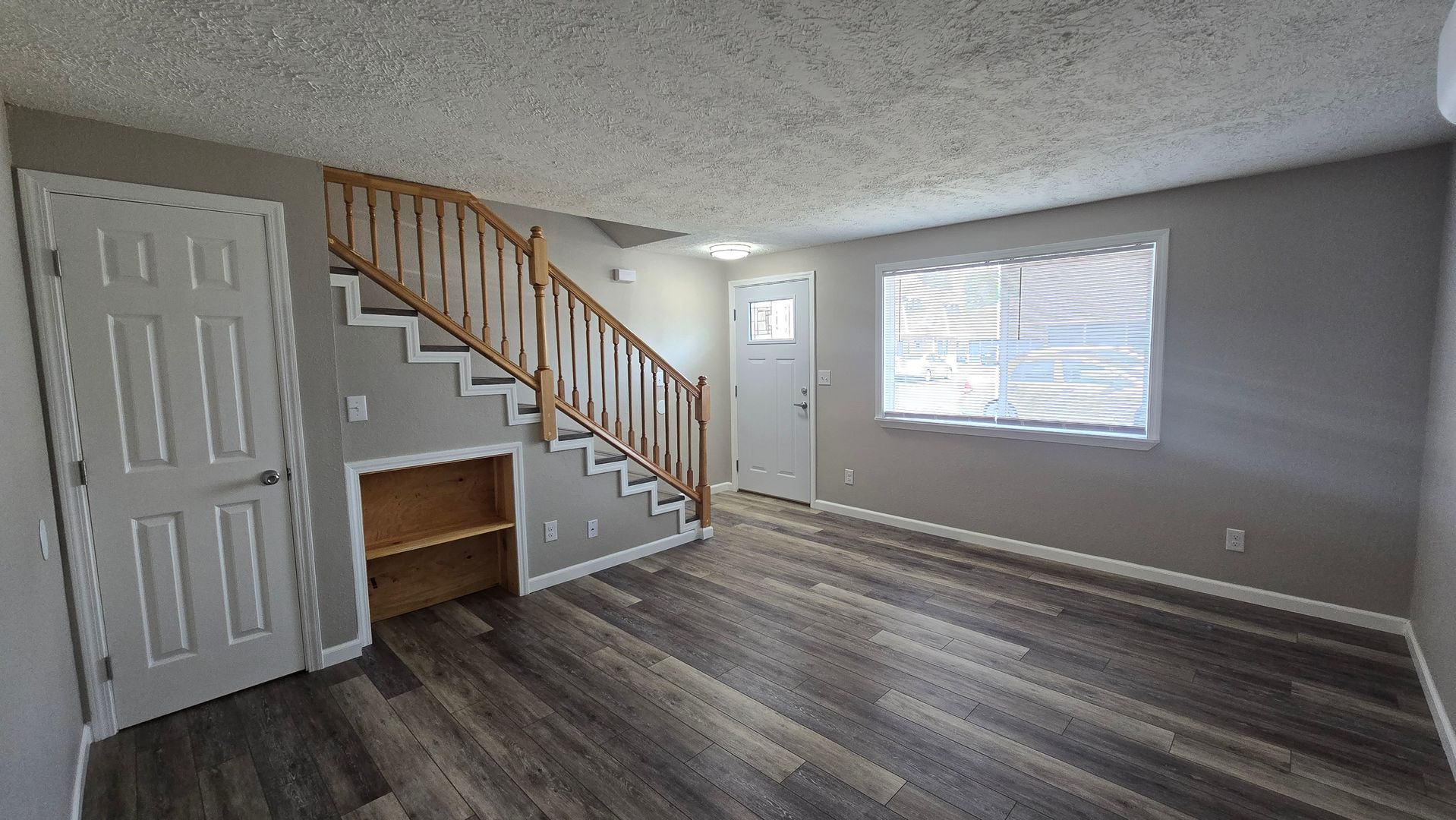Salem Apartment: 4142-4166 State Street