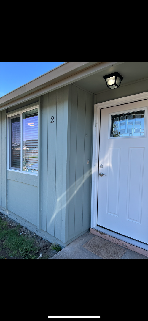 Eugene Apartment: 3659 West 18Th Ave, #6, Office