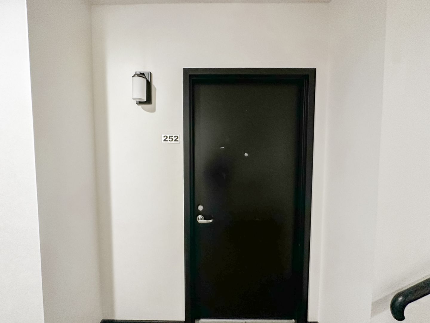 Salem Apartment: 241, 255, 249 Liberty ST NE