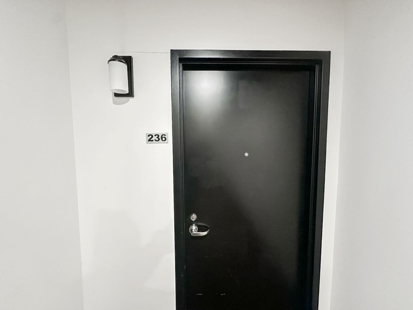 Salem Apartment: 241, 255, 249 Liberty ST NE