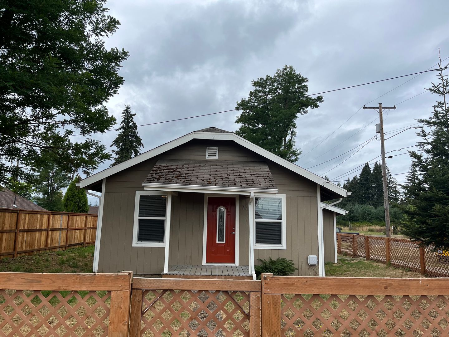 Grand Ronde Apartment: 8625 Grand Ronde Road