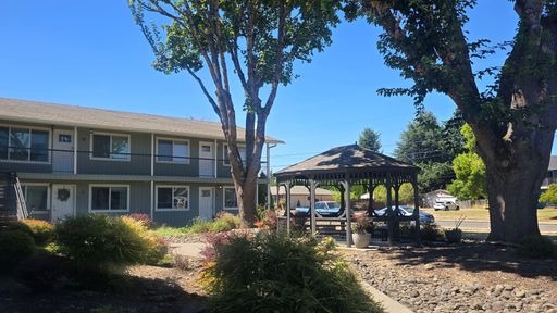 180 Garland Way N, Apt 07, Keizer, OR 97303