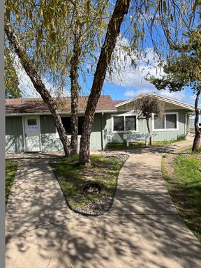3650 Village Ave. #6, Eugene, OR 97402