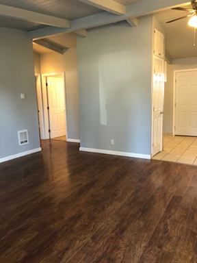 Listing photo thumbnail