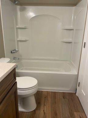 Listing photo thumbnail