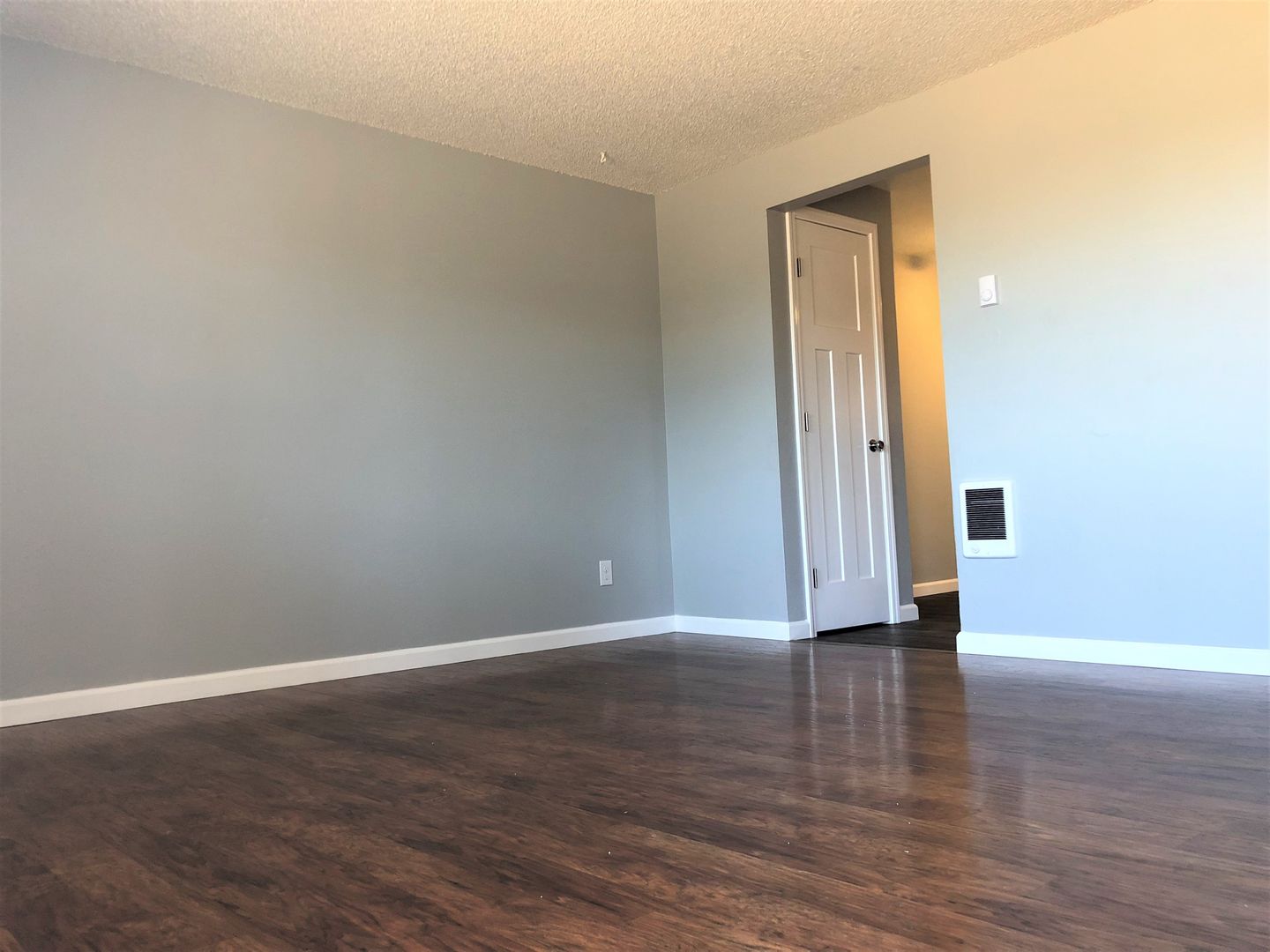 Salem Apartment: 1520-1642 Clay Street NE