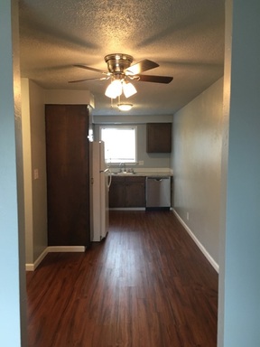 Listing photo thumbnail