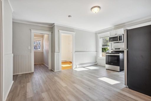 Newly Renovated 3 bedroom 1 bath – photo 1