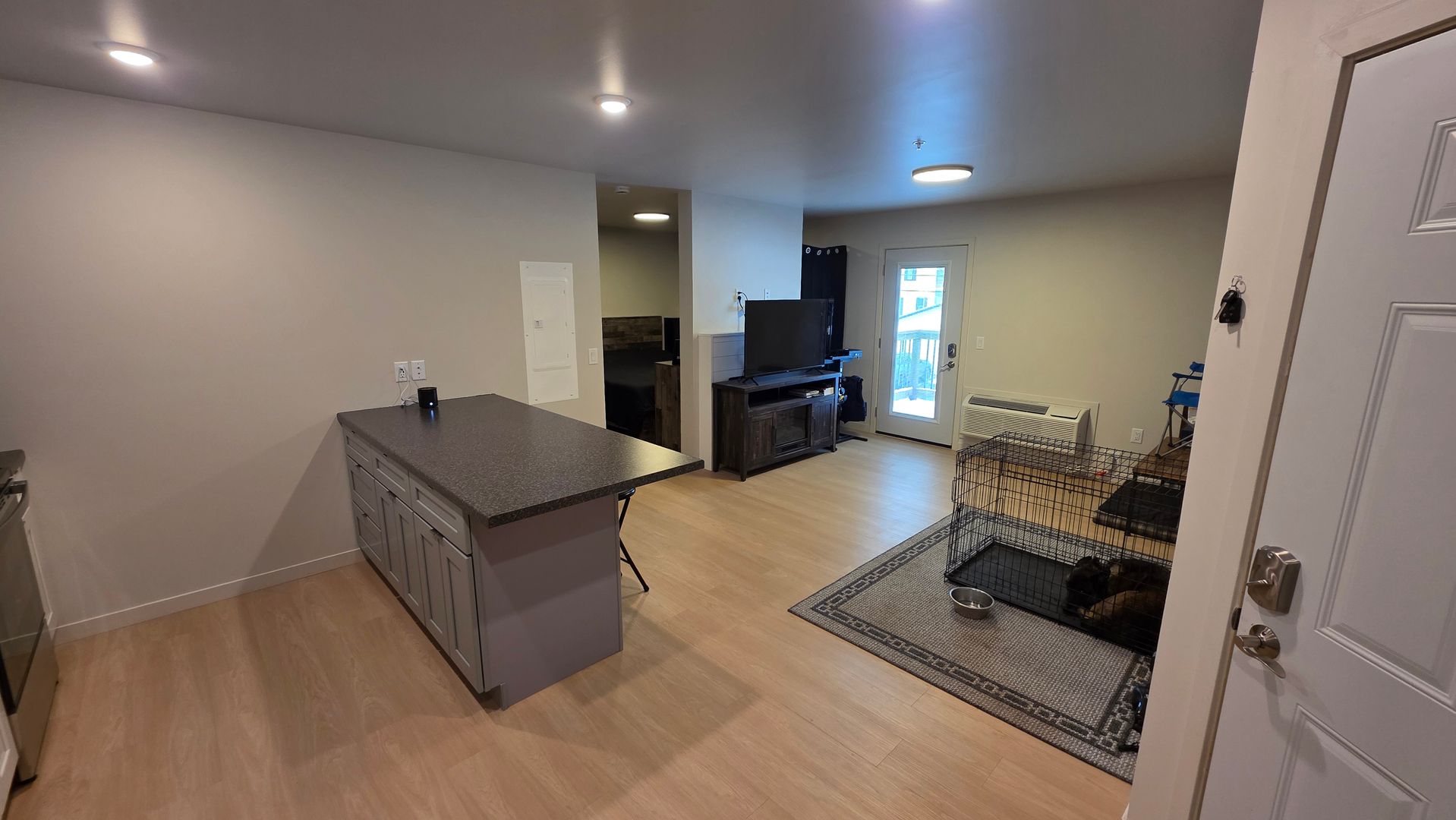 Duluth Apartment: 1221 Commonwealth Avenue